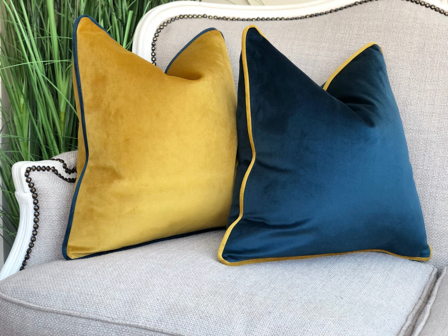 MUSTARD GOLD | Piped Cushion