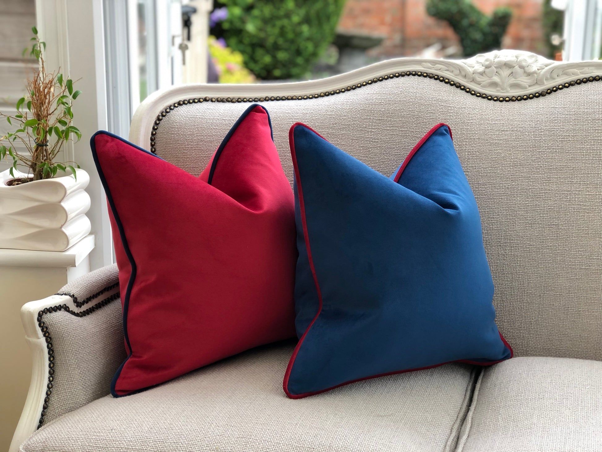 blue and red scatter cushions