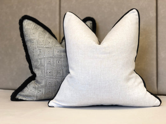HADLEY | Piped Cushion