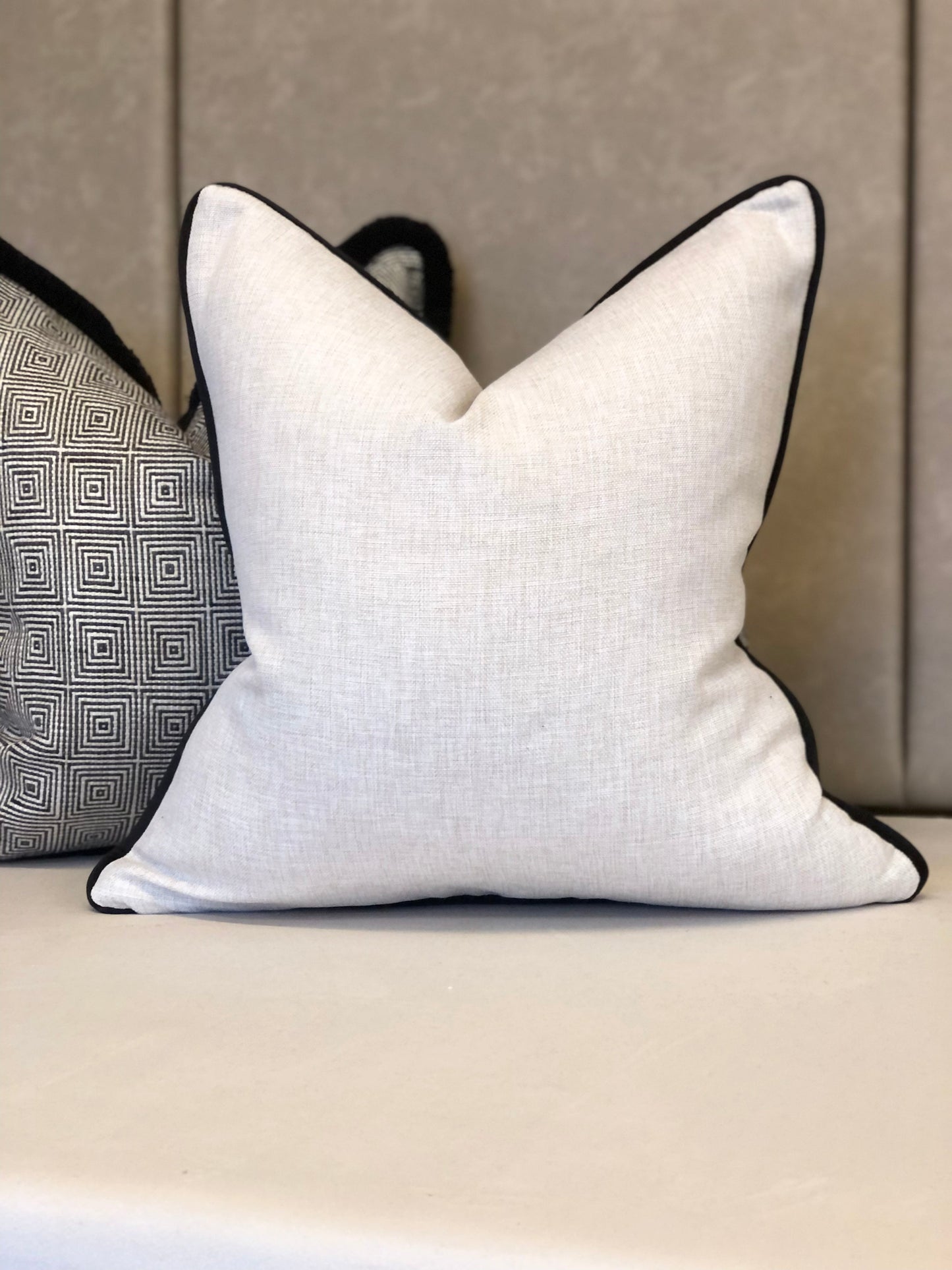 HADLEY | Piped Cushion